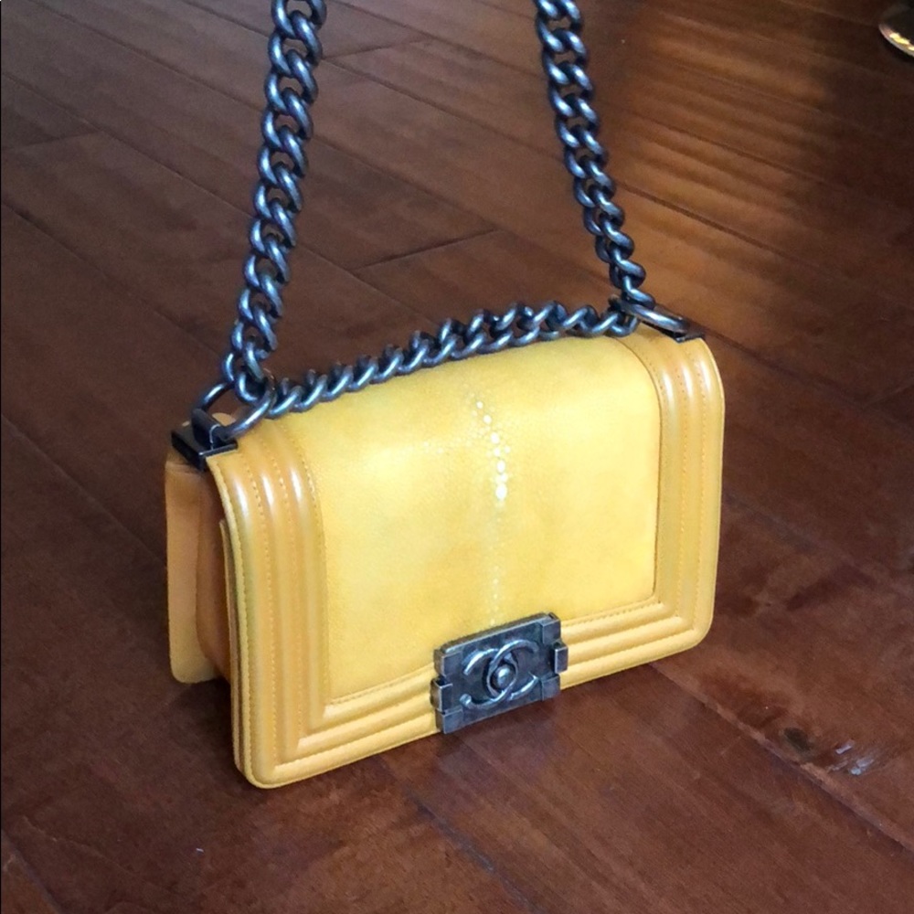Chanel boy size small - Picture 2 of 8